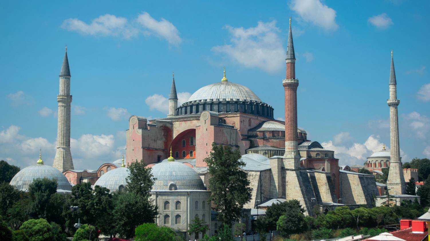 Solo Travel Tips: How to Explore the World Safely