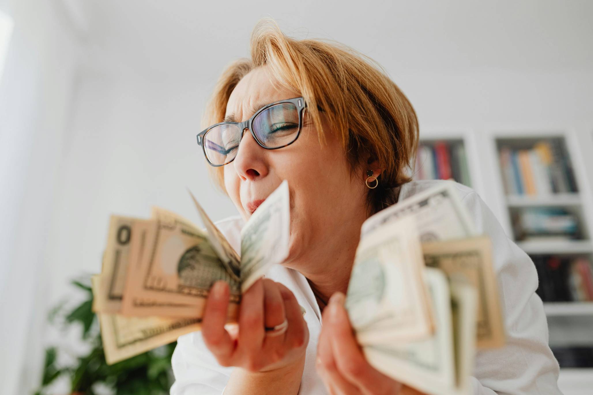 How to Retire Early: Steps to Financial Independence